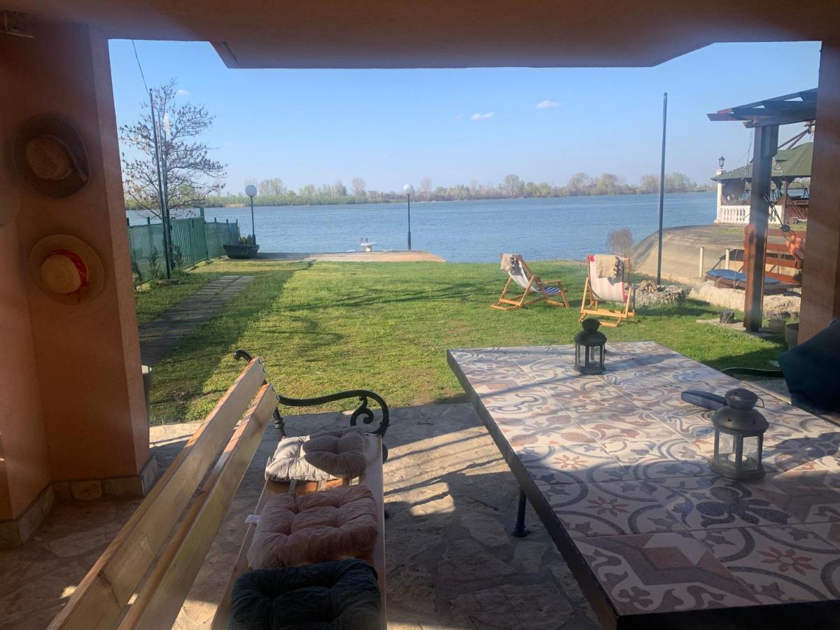 Dunavska Kuca Smederevo Bagian luar foto