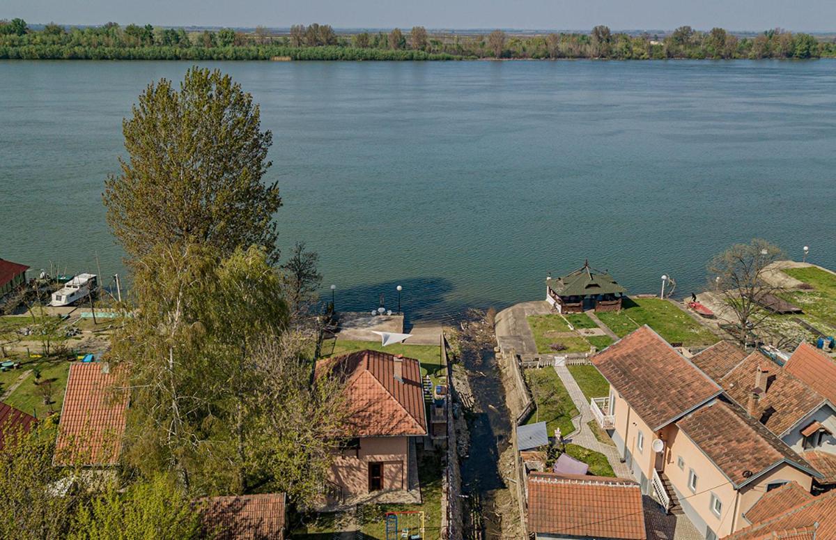 Dunavska Kuca Smederevo Bagian luar foto